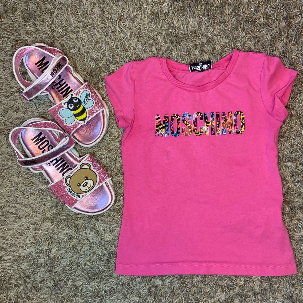 Moschino kids PINK SHIRT SIZE 6 RUNS SMALL